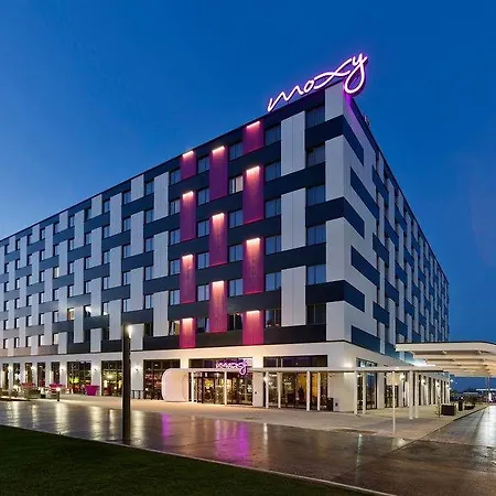 Moxy Vienna Airport Schwechat