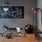 Moxy Vienna Airport Hotel 3*