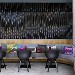 Moxy Vienna Airport Schwechat