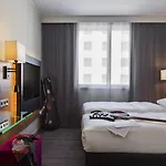 Moxy Vienna Airport