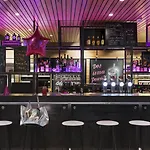 Hotel Moxy Vienna Airport