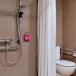Hotel Moxy Vienna Airport Schwechat