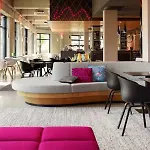 Moxy Vienna Airport Hotel Schwechat