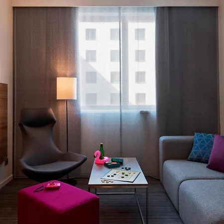 Moxy Vienna Airport Ξενοδοχείο
