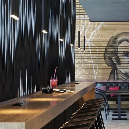Moxy Vienna Airport