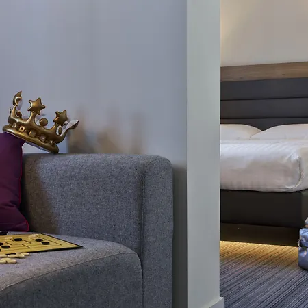 Moxy Vienna Airport Ξενοδοχείο 3*