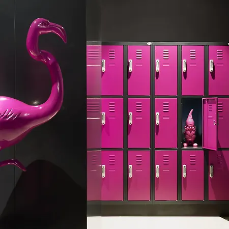 Moxy Vienna Airport Ξενοδοχείο 3*