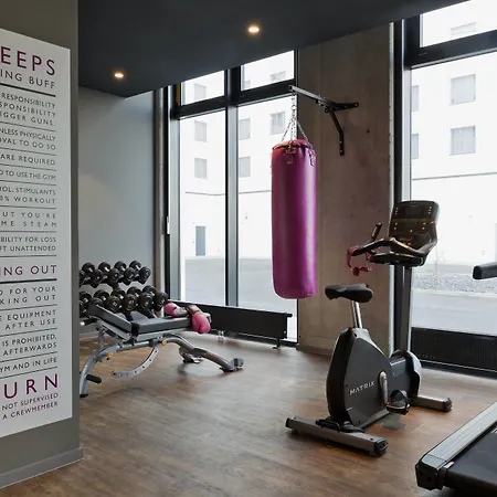 Ξενοδοχείο Moxy Vienna Airport 3*