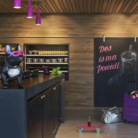 Moxy Vienna Airport Ξενοδοχείο