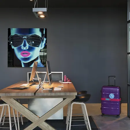 Ξενοδοχείο Moxy Vienna Airport