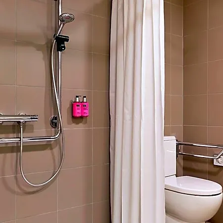 Moxy Vienna Airport Schwechat