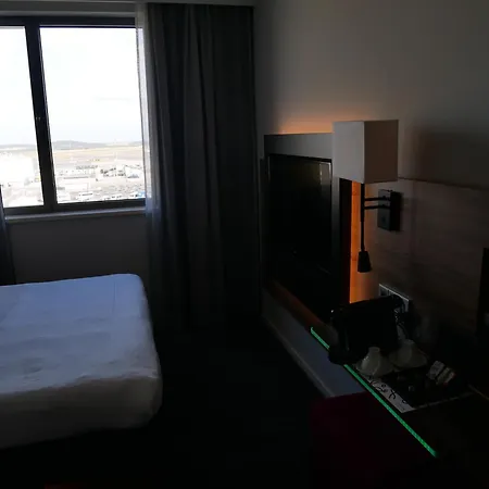 Hotel Moxy Vienna Airport Schwechat