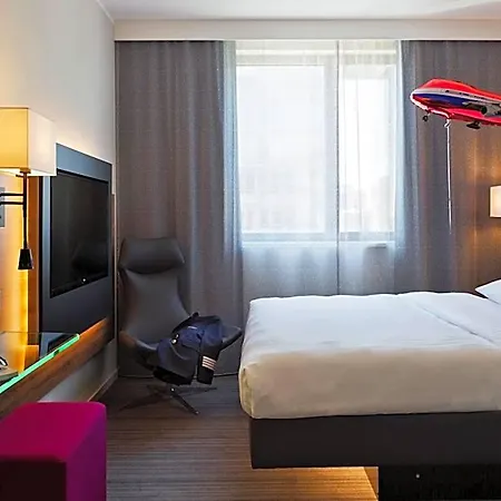 Moxy Vienna Airport Szálloda