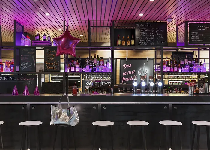 Hotel Moxy Vienna Airport